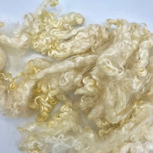 Load image into Gallery viewer, Undyed English Leicester Fleece